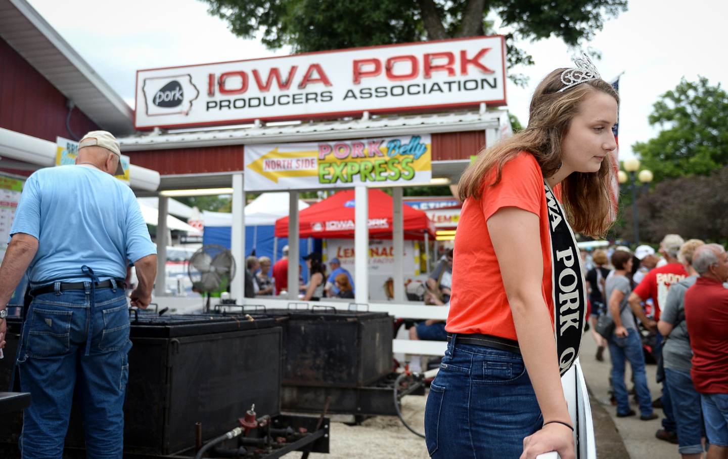 The Pork Oligarchs of Iowa Have Local Politicians in Their Pockets