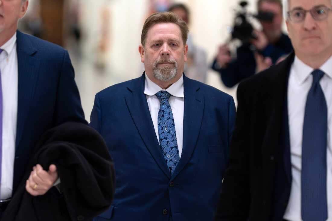 Epstein’s former lawyer denies knowledge of sex offender’s crimes : NPR